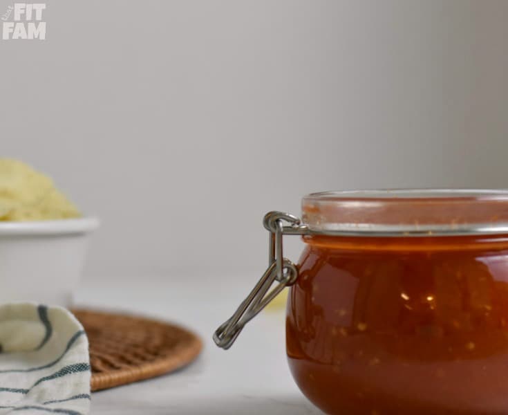 this homemade chipotle salsa is smokey with just the right amount of heat. It is perfect with chips or on top of any mexican dish! great party food! #cincodemayo #mexicanfood