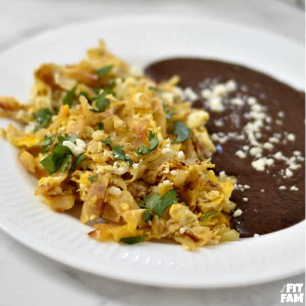 Breakfast Migas recipe is a filling Mexican dish that goes perfectly with beans & salsa. #mexicanfood