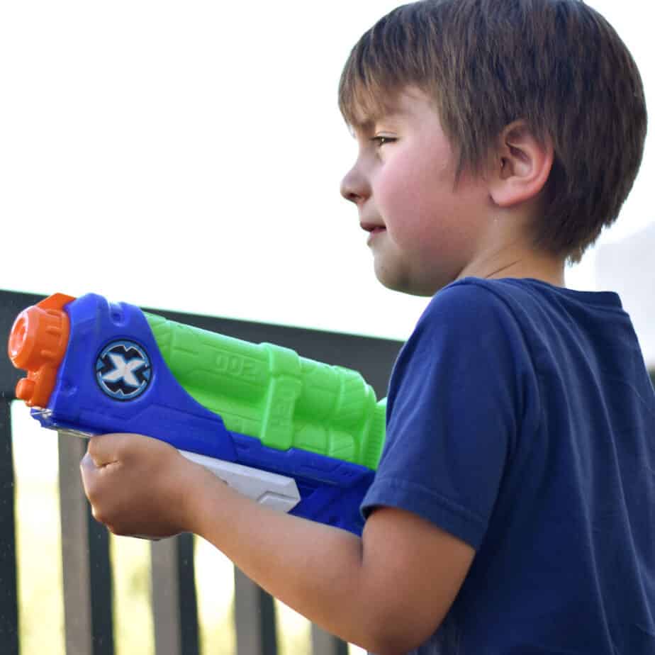 unstructured outdoor play helps kids learn to be creative.